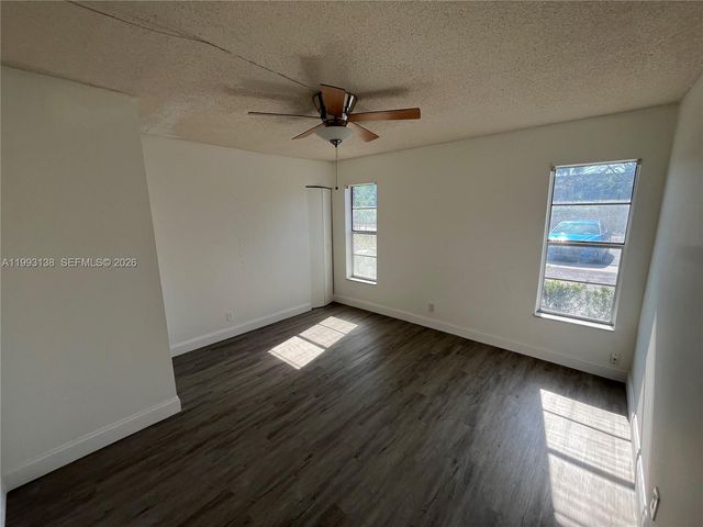 1100 SE 4th Ave 16, Deerfield Beach, FL 33441