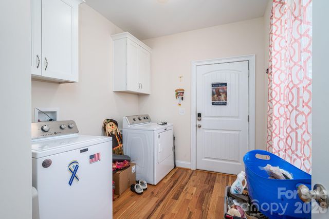 209 Wood Street, Mount Holly, NC 28120