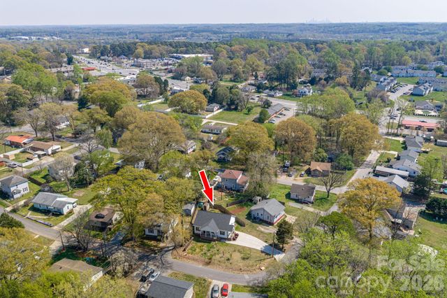 209 Wood Street, Mount Holly, NC 28120