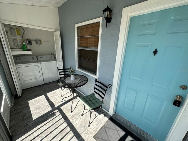 3811 59TH AVENUE W 3811, Bradenton, FL 34210