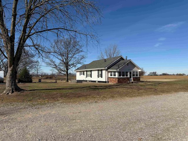 8897 S 1075 W Road, Owensville, IN 47665