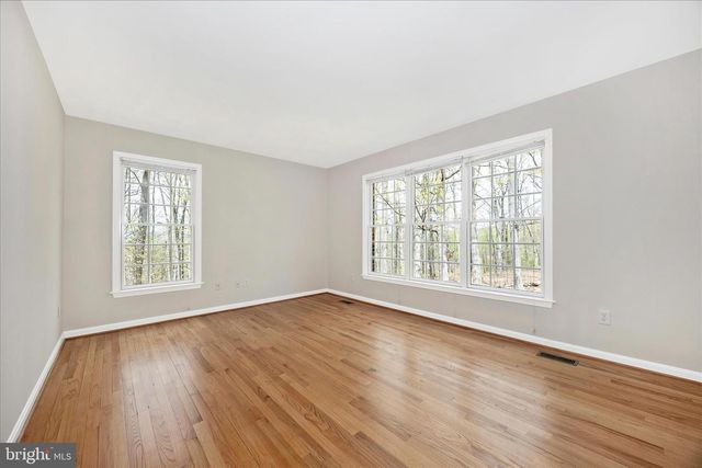 10393 LIBERTY RD, Frederick, MD 21701