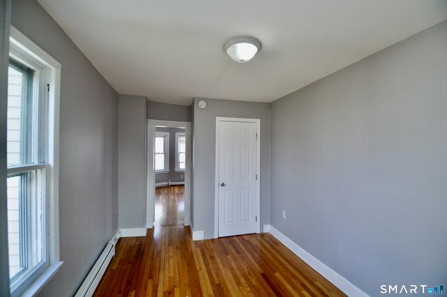 203 Main Street 2nd fl, West Haven, CT 06516