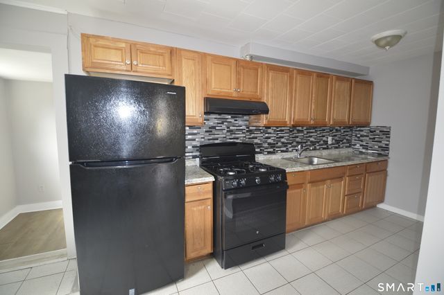 203 Main Street 2nd fl, West Haven, CT 06516