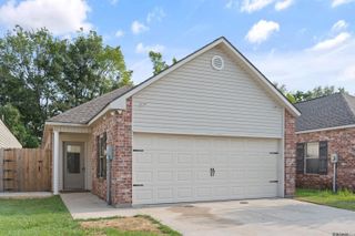 15015 Banff Ct, Baton Rouge, LA 70819