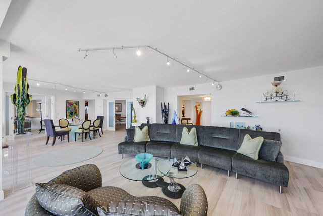 700 S Ocean Boulevard 1103-1104, Boca Raton, FL 33432