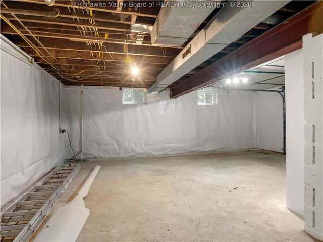 1255 Park Avenue, Charleston, WV 25302