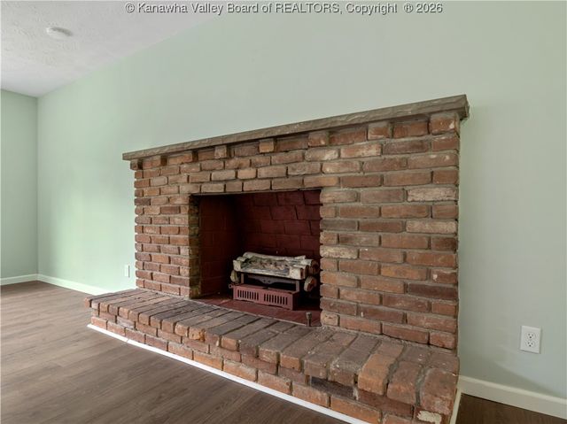 1255 Park Avenue, Charleston, WV 25302