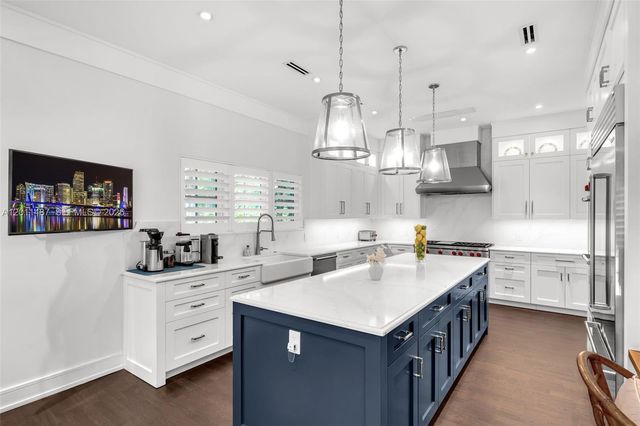 4901 Hammock Park Drive, Coral Gables, FL 33156