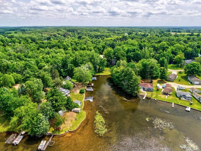 3164 Kimberly Drive, Millington, MI 48746