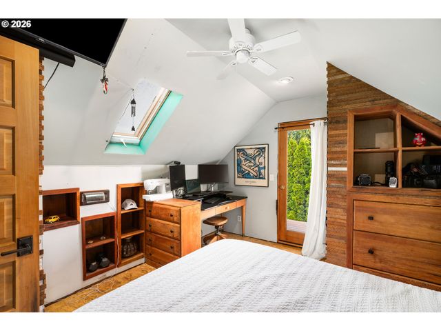 1559 N PRESCOTT St, Portland, OR 97217