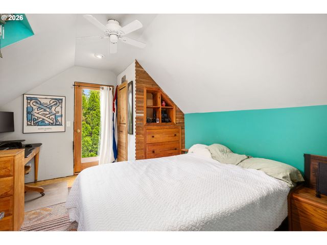 1559 N PRESCOTT St, Portland, OR 97217