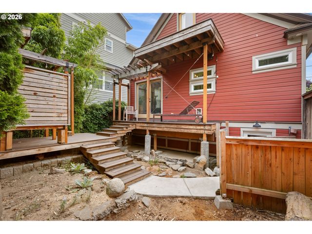 1559 N PRESCOTT St, Portland, OR 97217