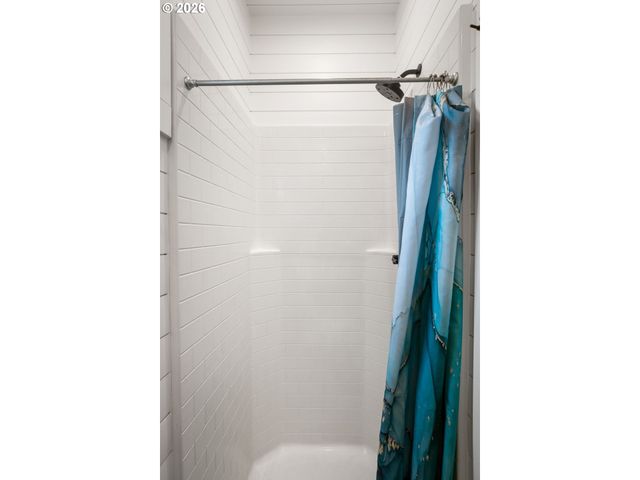 1559 N PRESCOTT St, Portland, OR 97217