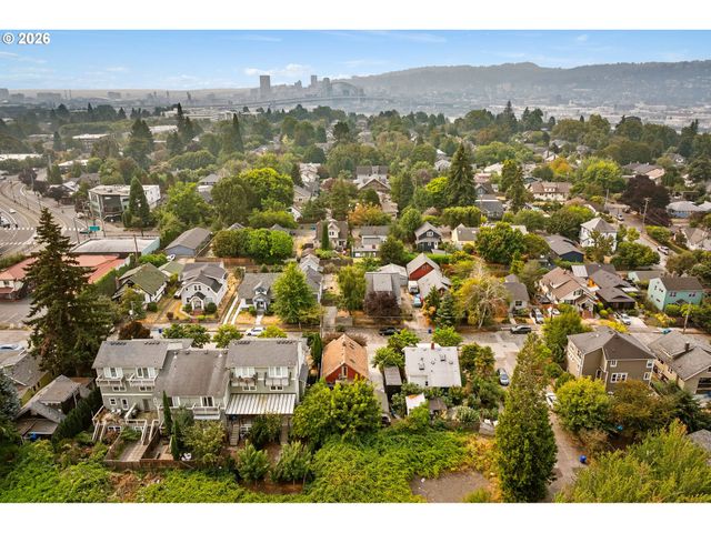 1559 N PRESCOTT St, Portland, OR 97217