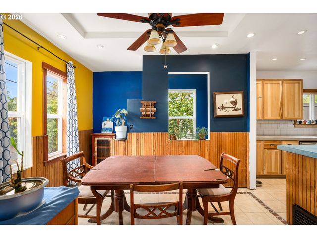 1559 N PRESCOTT St, Portland, OR 97217