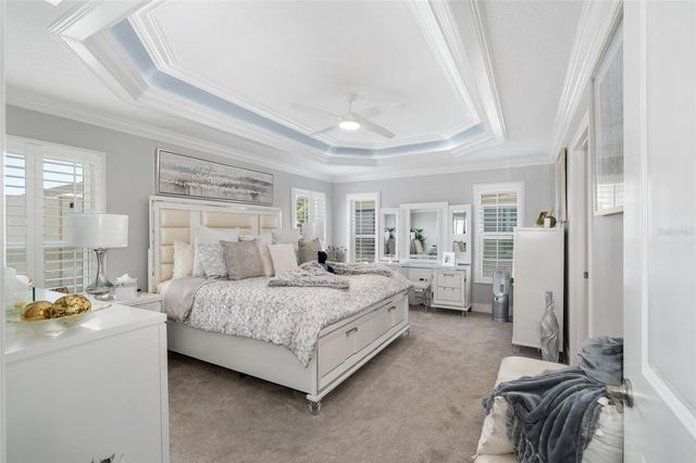 5681 HENRY LOOP, The Villages, FL 32163