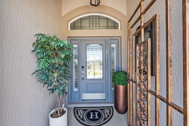 5681 HENRY LOOP, The Villages, FL 32163