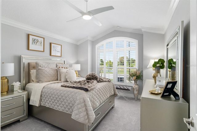 5681 HENRY LOOP, The Villages, FL 32163