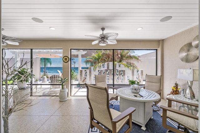 5681 HENRY LOOP, The Villages, FL 32163