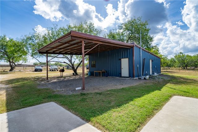 255 W County Road 2170, Kingsville, TX 78363