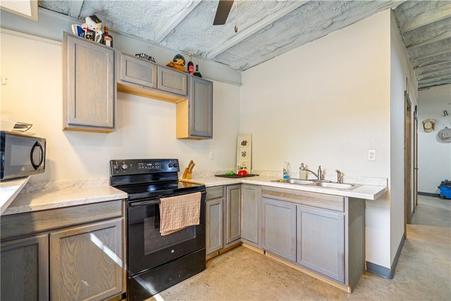 255 W County Road 2170, Kingsville, TX 78363