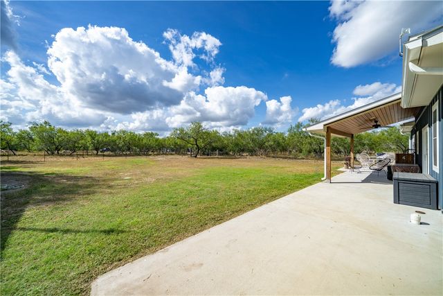 255 W County Road 2170, Kingsville, TX 78363