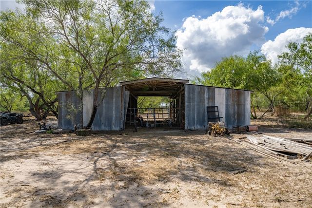 255 W County Road 2170, Kingsville, TX 78363