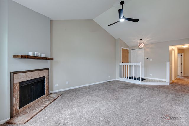 1186 Ballantrae Place D, Mundelein, IL 60060