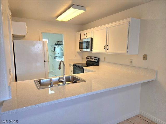 1800 Edmond Street 145, Las Vegas, NV 89146
