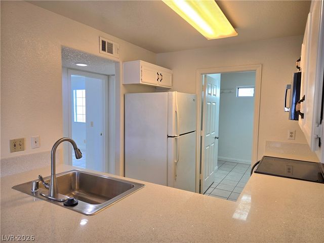1800 Edmond Street 145, Las Vegas, NV 89146