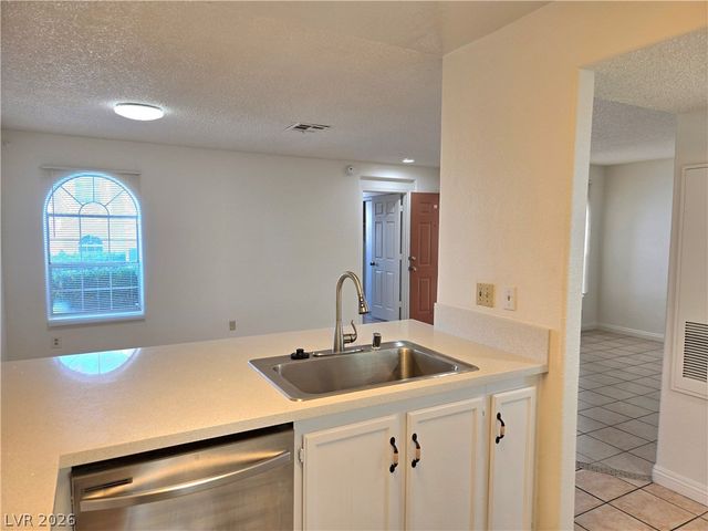 1800 Edmond Street 145, Las Vegas, NV 89146