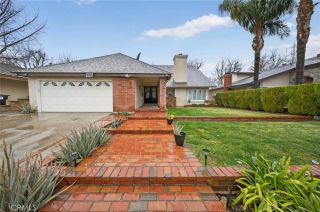 25047 Avenida Balita, Valencia, CA 91355