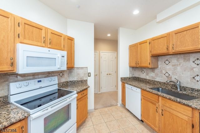 1101 Richmond Rd 101, West Milford Twp., NJ 07480