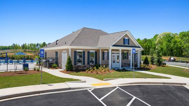 158 King Village, Braselton, GA 30517