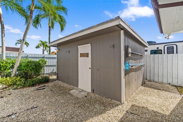 5103 SW 128th Pl, Miami, FL 33175