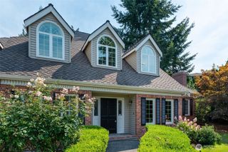 23837 SE 45th Street, Sammamish, WA 98029