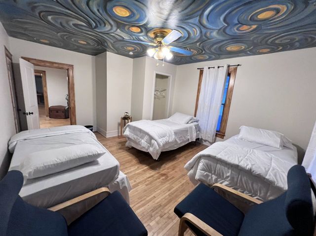 1211 5th Street NE 1, Minneapolis, MN 55413