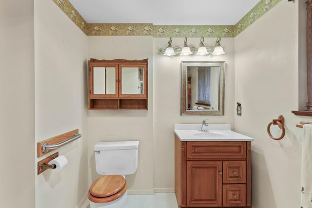 1891 NE Beacon Drive, Grants Pass, OR 97526