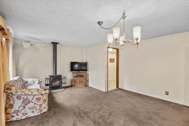 1891 NE Beacon Drive, Grants Pass, OR 97526