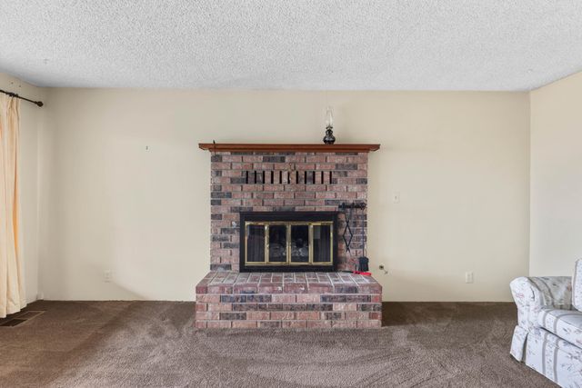 1891 NE Beacon Drive, Grants Pass, OR 97526