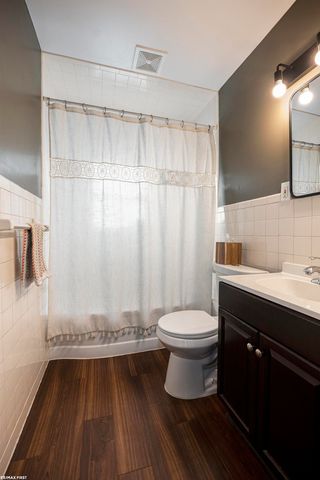 28735 Maple Street, Roseville, MI 48066