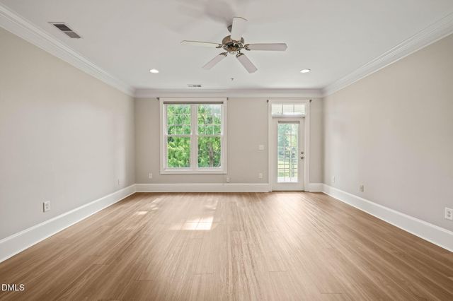 501 Finsbury Street 204, Durham, NC 27703