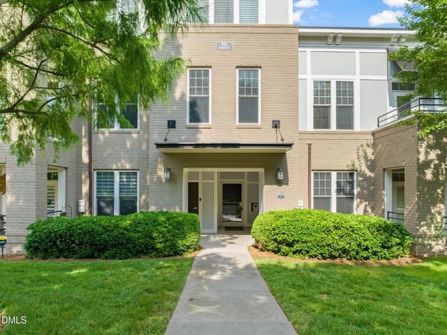 501 Finsbury Street 204, Durham, NC 27703