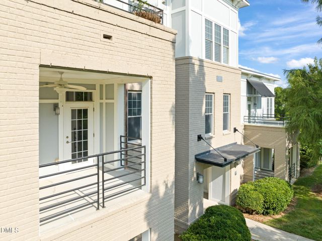 501 Finsbury Street 204, Durham, NC 27703