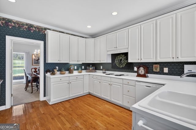 1800 Brookstone Drive, Snellville, GA 30078