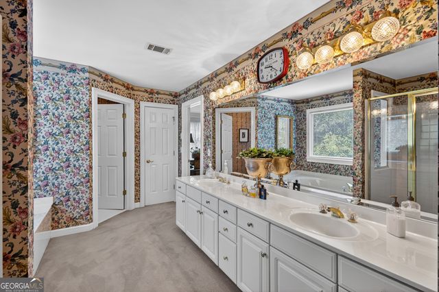 1800 Brookstone Drive, Snellville, GA 30078