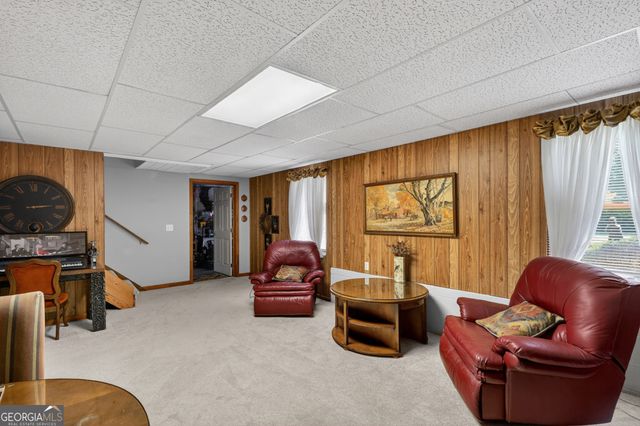 1800 Brookstone Drive, Snellville, GA 30078