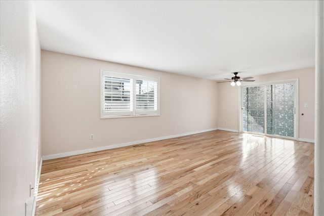 512 Village Drive, Central Point, OR 97502