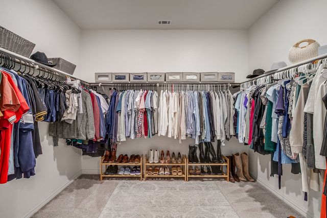 5608 Cypress Willow Bend, Fort Worth, TX 76126